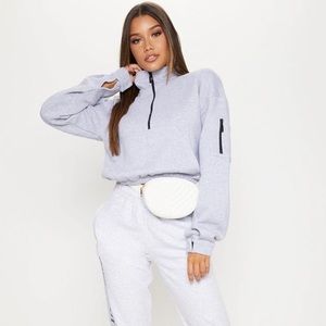 PRETTYLITTLETHING Oversized Zip Front Sweater
